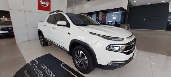 FIAT TORO 2.0 16V TURBO DIESEL FREEDOM 4WD AT9 FIAT TORO 2.0 16V TURBO DIESEL FREEDOM 4WD AT9